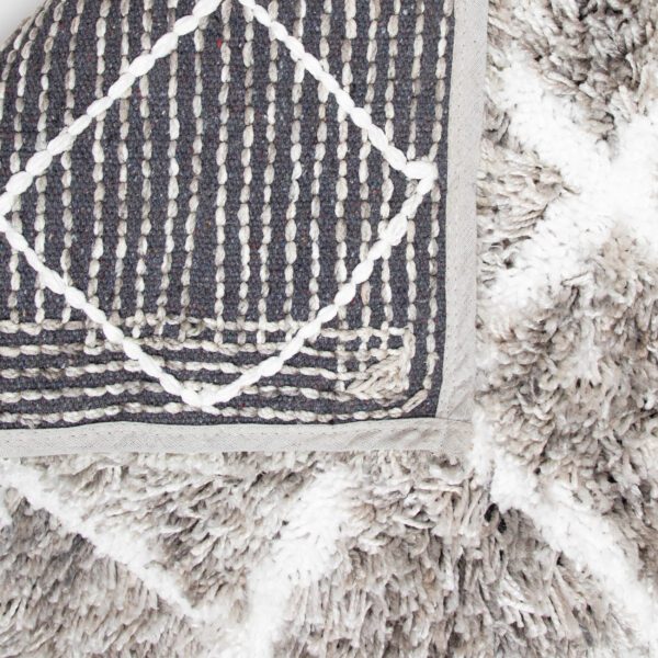 St. Mortiz Rug Collection
