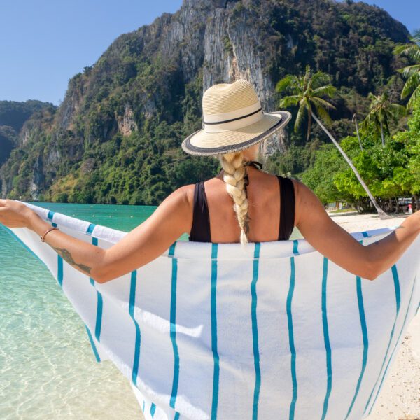 Las Rayas Pool Towel