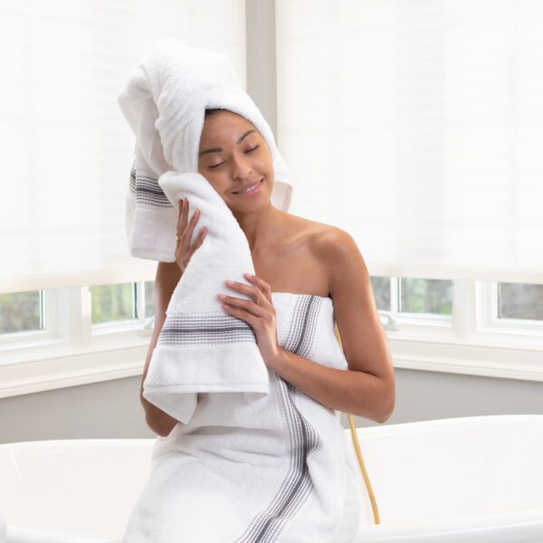 Aston & Arden Ombre Border Turkish Towels