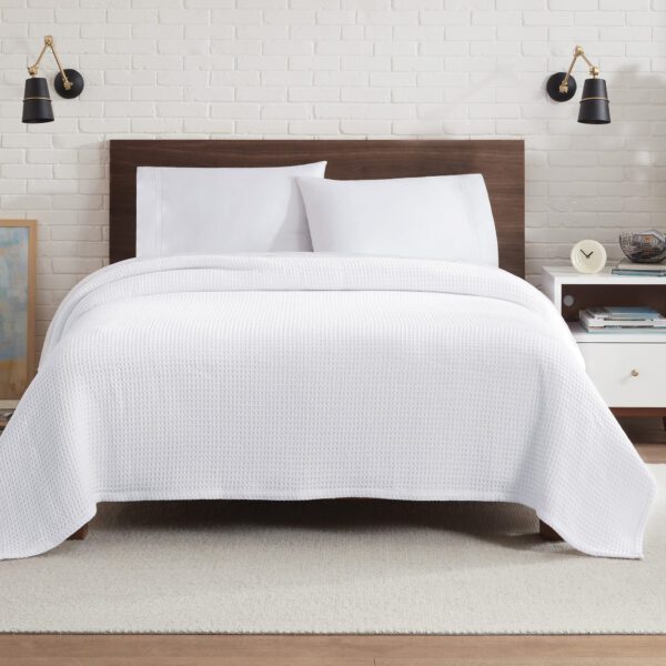 Aston & Arden Haryana Waffle Weave Blankets