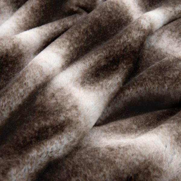 Aston & Arden Faux Fur Throws