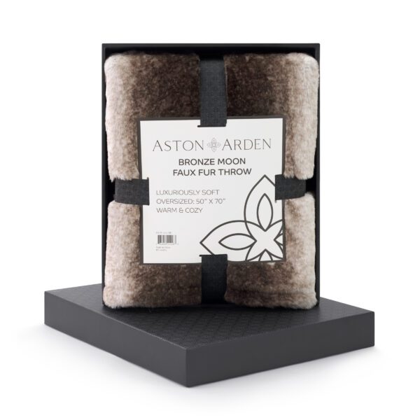 Aston & Arden Faux Fur Throws