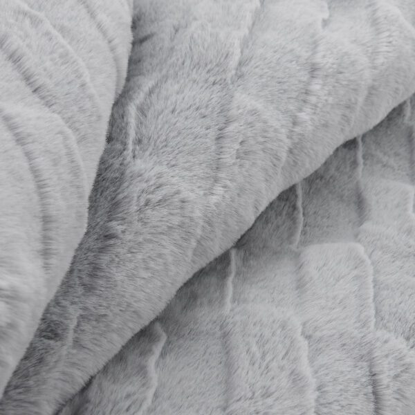 Aston & Arden Faux Fur Throws